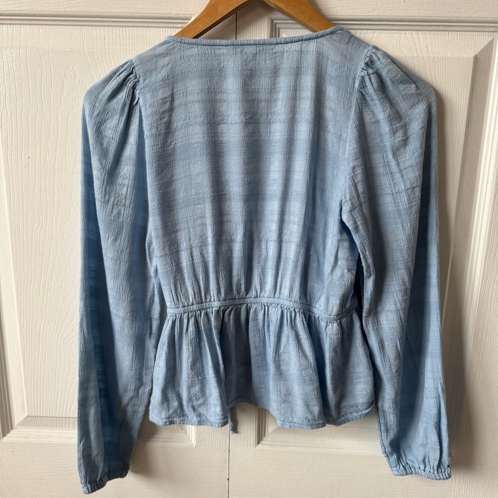 American eagle outfitters blue long sleeve blouse - Picture 3 of 4